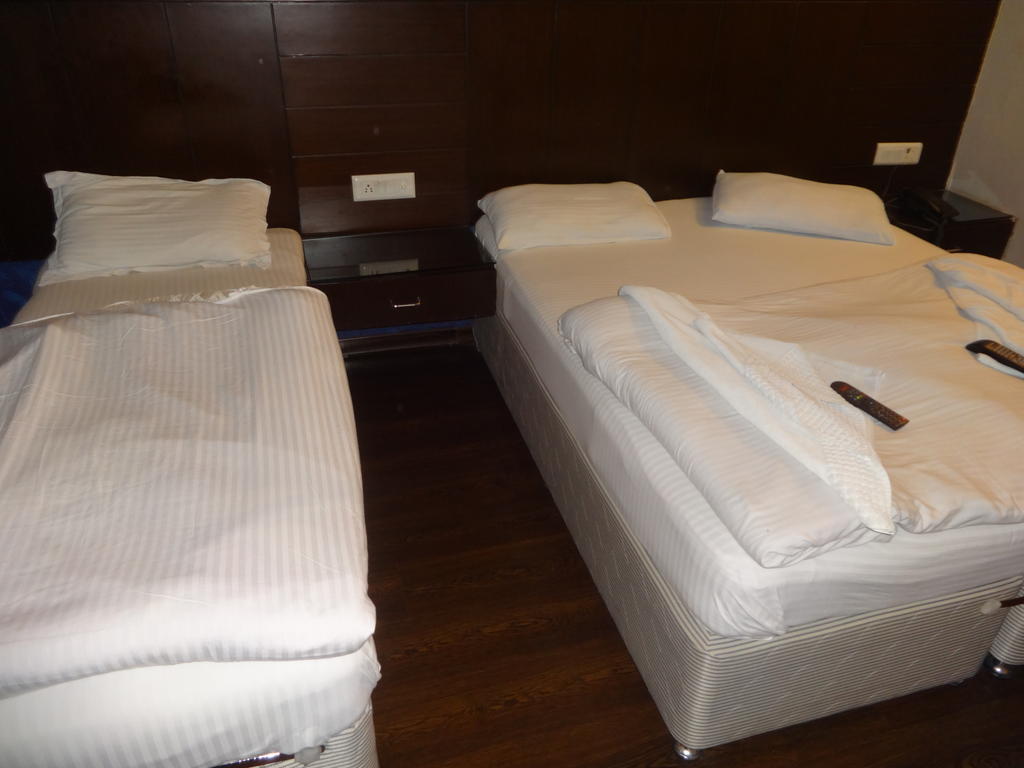 Sohana Palace New Delhi Ruang foto