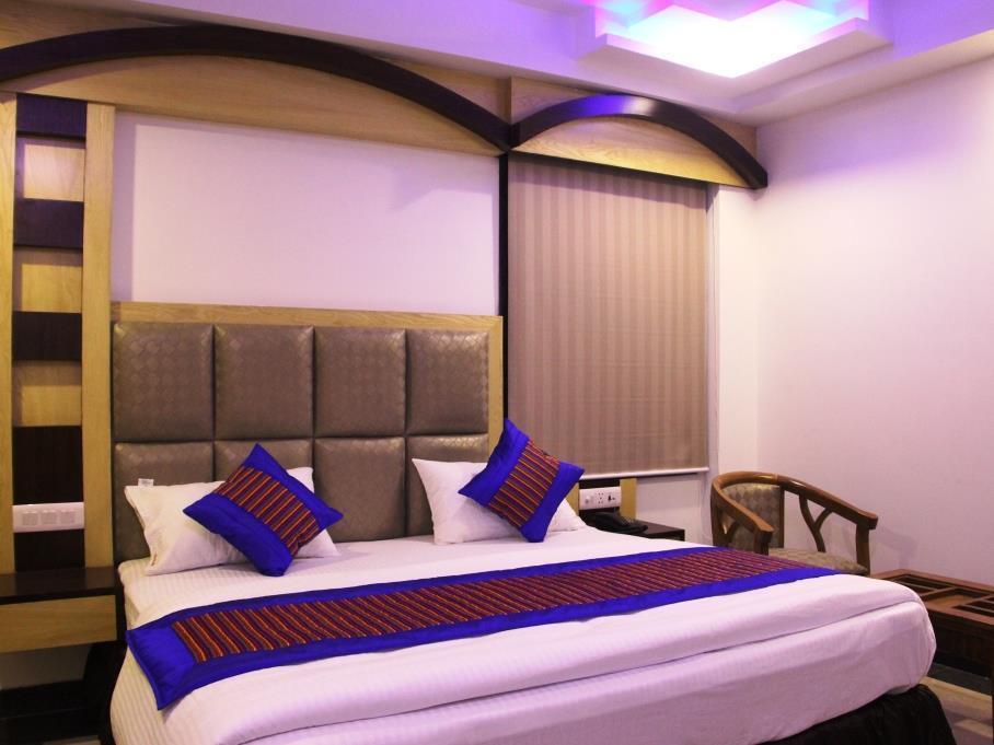 Sohana Palace New Delhi Bagian luar foto